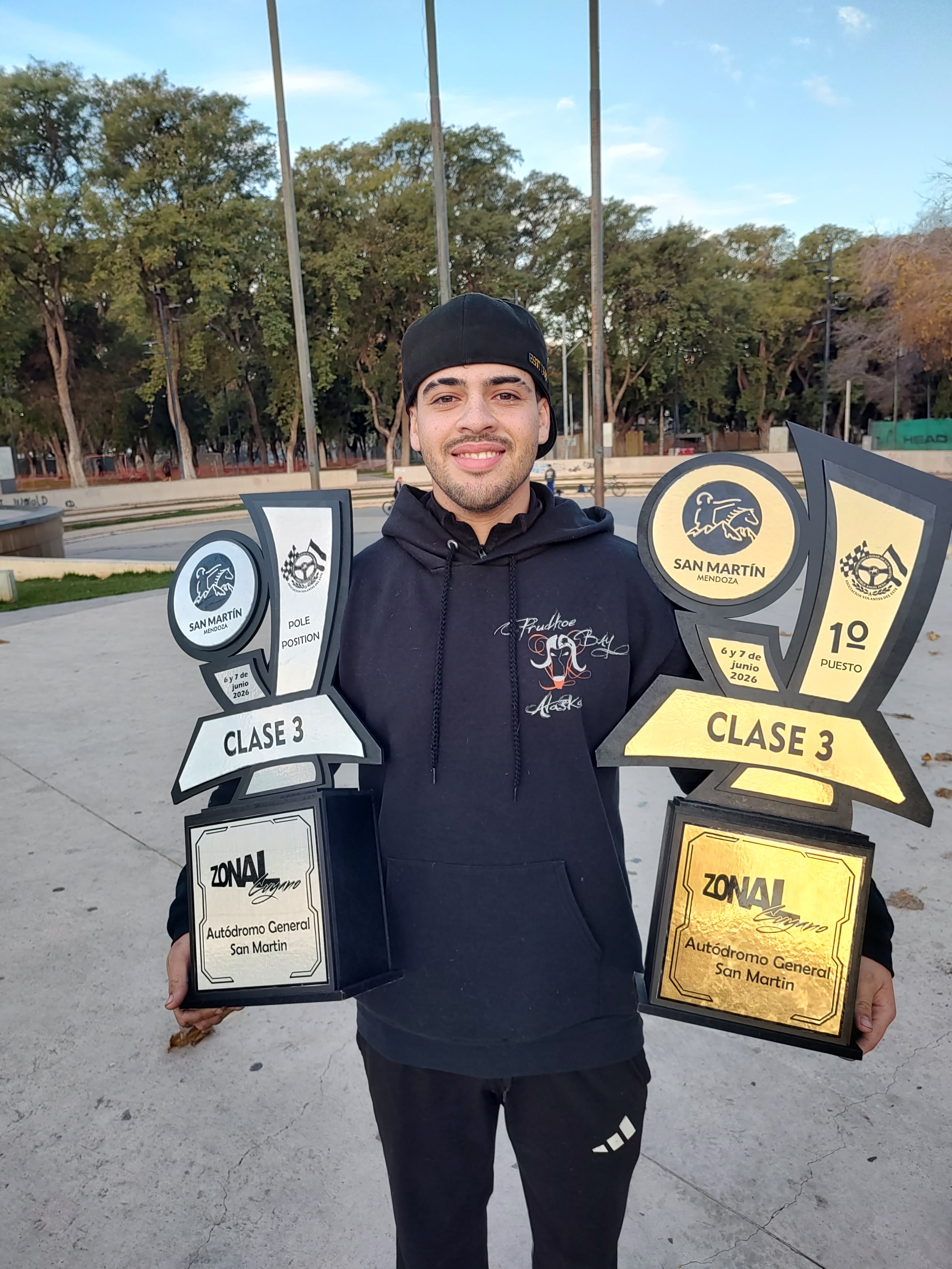 El sanjuanino Nicolás Peralta ganó en el Zonal Cuyano y lidera el campeonato